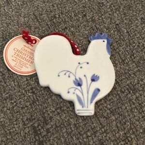 VTG Blue and white porcelain chicken ornaments